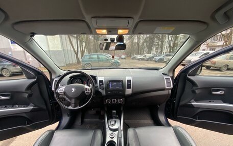 Peugeot 4007, 2012 год, 1 350 000 рублей, 11 фотография