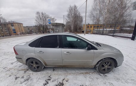 Ford Focus II рестайлинг, 2005 год, 350 000 рублей, 1 фотография