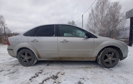 Ford Focus II рестайлинг, 2005 год, 350 000 рублей, 10 фотография