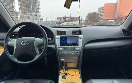 Toyota Camry, 2007 год, 1 350 000 рублей, 13 фотография