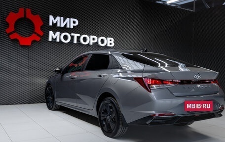 Hyundai Elantra, 2022 год, 2 280 000 рублей, 17 фотография