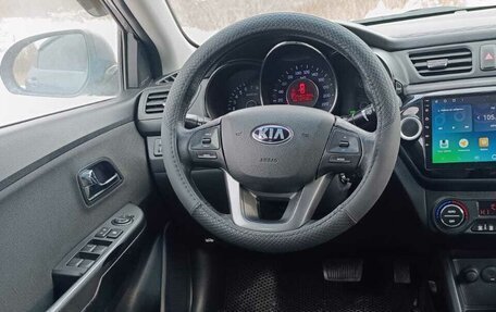 KIA Rio III рестайлинг, 2013 год, 1 000 000 рублей, 8 фотография