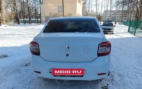 Renault Logan II, 2016 год, 435 000 рублей, 3 фотография