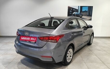 Hyundai Solaris II рестайлинг, 2017 год, 1 459 000 рублей, 5 фотография