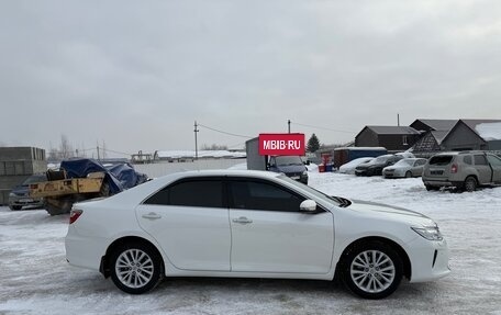 Toyota Camry, 2015 год, 2 150 000 рублей, 2 фотография