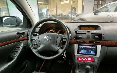 Toyota Avensis III рестайлинг, 2006 год, 591 000 рублей, 6 фотография