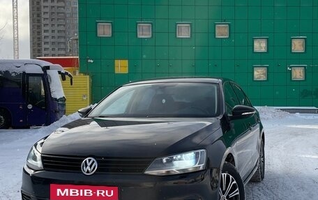 Volkswagen Jetta VI, 2012 год, 1 220 000 рублей, 2 фотография