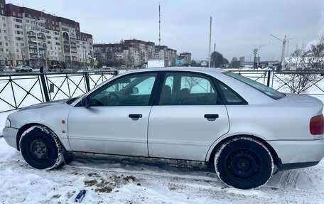 Audi A4, 1996 год, 330 000 рублей, 10 фотография