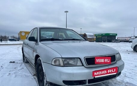 Audi A4, 1996 год, 330 000 рублей, 4 фотография