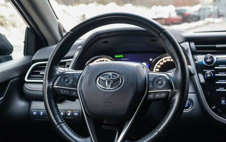 Toyota Camry, 2019 год, 3 570 000 рублей, 16 фотография