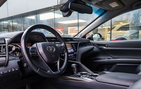 Toyota Camry, 2019 год, 3 570 000 рублей, 14 фотография