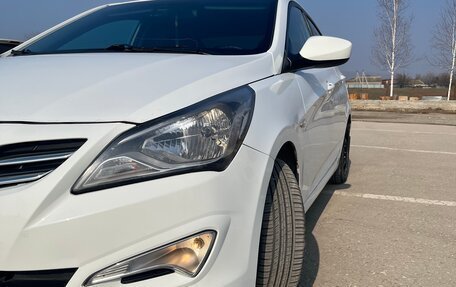 Hyundai Solaris II рестайлинг, 2015 год, 850 000 рублей, 13 фотография