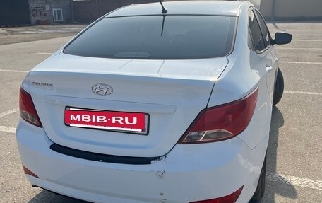 Hyundai Solaris II рестайлинг, 2015 год, 850 000 рублей, 7 фотография