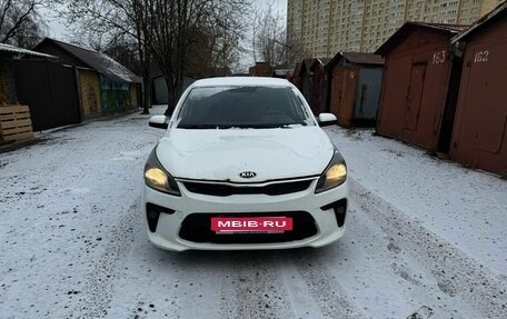 KIA Rio IV, 2019 год, 915 000 рублей, 11 фотография