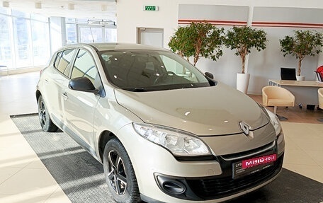 Renault Megane III, 2014 год, 645 000 рублей, 3 фотография