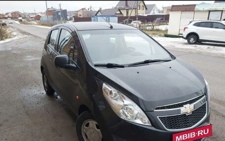 Chevrolet Spark III, 2012 год, 650 000 рублей, 2 фотография