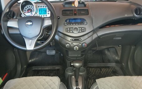 Chevrolet Spark III, 2012 год, 650 000 рублей, 5 фотография