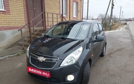 Chevrolet Spark III, 2012 год, 650 000 рублей, 3 фотография