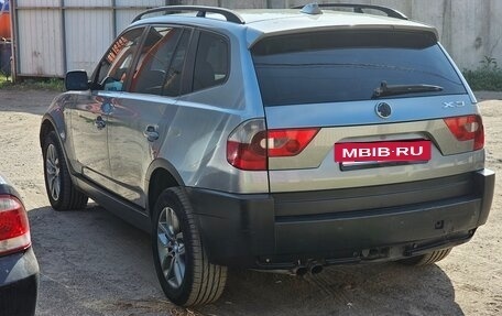 BMW X3, 2004 год, 910 000 рублей, 10 фотография