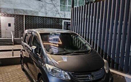 Honda Freed I, 2012 год, 1 290 000 рублей, 3 фотография