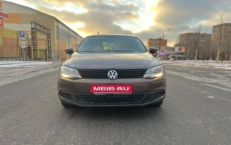 Volkswagen Jetta VI, 2014 год, 1 290 000 рублей, 5 фотография