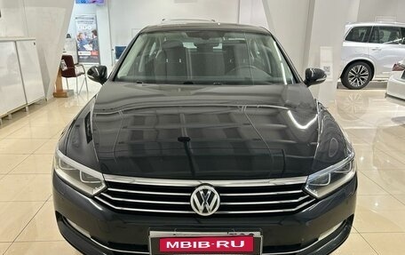 Volkswagen Passat B8 рестайлинг, 2019 год, 2 750 000 рублей, 2 фотография