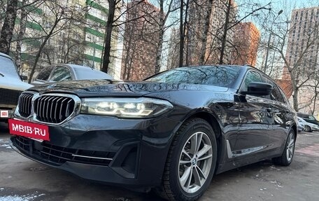 BMW 5 серия, 2020 год, 3 790 000 рублей, 4 фотография