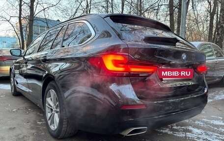 BMW 5 серия, 2020 год, 3 790 000 рублей, 3 фотография