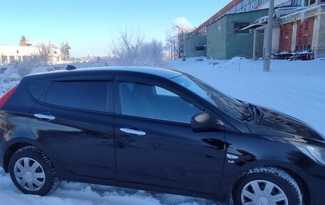 Hyundai Solaris II рестайлинг, 2013 год, 729 000 рублей, 8 фотография