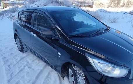 Hyundai Solaris II рестайлинг, 2013 год, 729 000 рублей, 5 фотография