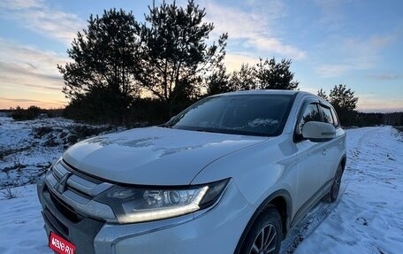 Mitsubishi Outlander III рестайлинг 3, 2016 год, 2 100 000 рублей, 1 фотография