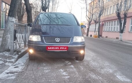 Volkswagen Sharan I рестайлинг, 2005 год, 1 200 000 рублей, 4 фотография