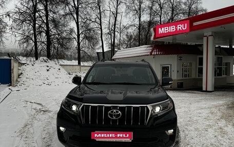 Toyota Land Cruiser Prado 150 рестайлинг 2, 2017 год, 4 700 000 рублей, 17 фотография