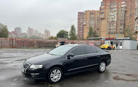 Volkswagen Passat B6, 2010 год, 785 000 рублей, 2 фотография