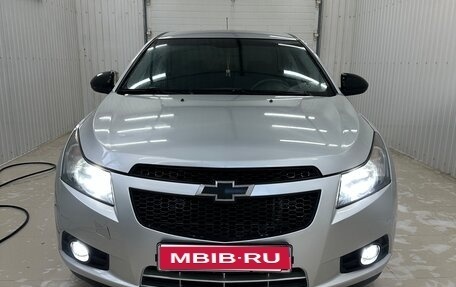 Chevrolet Cruze II, 2010 год, 800 000 рублей, 1 фотография