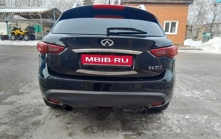 Infiniti FX II, 2011 год, 2 050 000 рублей, 3 фотография