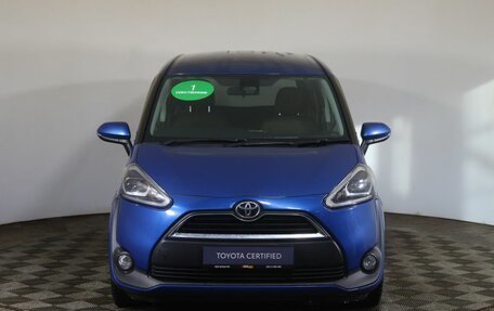 Toyota Sienta II, 2016 год, 1 499 000 рублей, 2 фотография