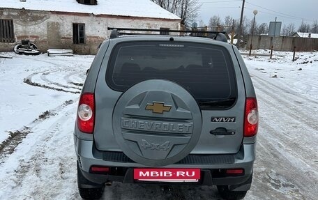 Chevrolet Niva I рестайлинг, 2012 год, 585 000 рублей, 4 фотография