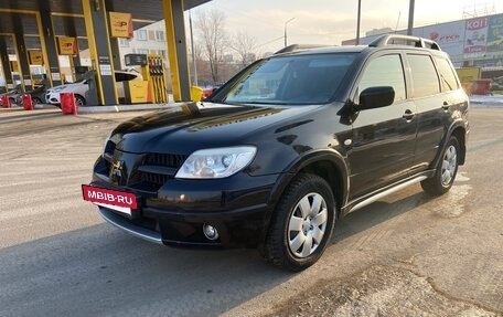 Mitsubishi Outlander III рестайлинг 3, 2007 год, 1 150 000 рублей, 2 фотография