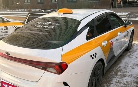 KIA K5, 2021 год, 2 300 000 рублей, 9 фотография