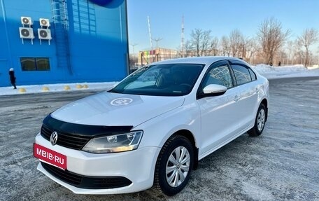 Volkswagen Jetta VI, 2013 год, 849 000 рублей, 2 фотография