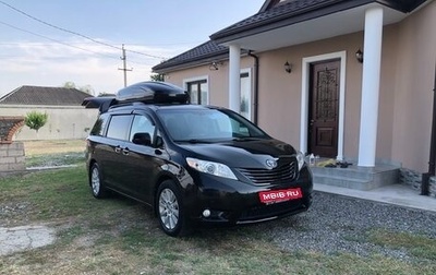 Toyota Sienna III, 2012 год, 3 150 000 рублей, 1 фотография