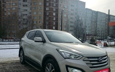 Hyundai Santa Fe III рестайлинг, 2013 год, 2 500 000 рублей, 4 фотография