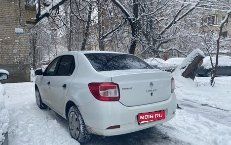 Renault Logan II, 2016 год, 510 000 рублей, 2 фотография