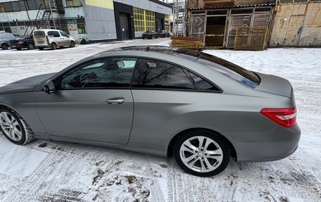 Mercedes-Benz E-Класс, 2013 год, 1 700 000 рублей, 10 фотография