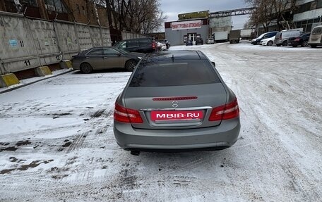 Mercedes-Benz E-Класс, 2013 год, 1 700 000 рублей, 8 фотография