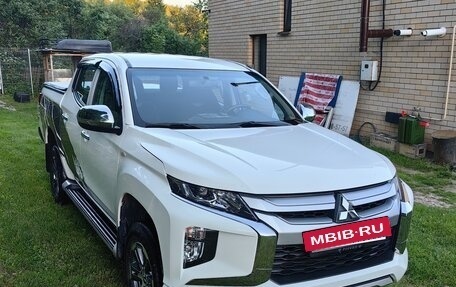 Mitsubishi L200 IV рестайлинг, 2022 год, 3 627 000 рублей, 7 фотография