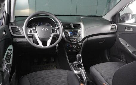 Hyundai Solaris II рестайлинг, 2015 год, 1 079 000 рублей, 6 фотография