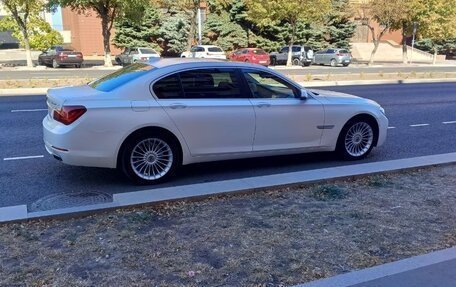 BMW 7 серия, 2013 год, 2 800 000 рублей, 8 фотография