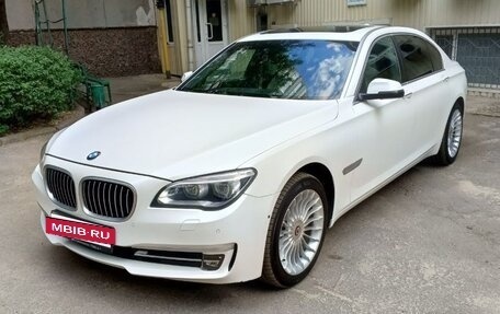 BMW 7 серия, 2013 год, 2 800 000 рублей, 5 фотография